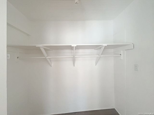 827 Steves Ave Apt 4, San Antonio, TX 78210