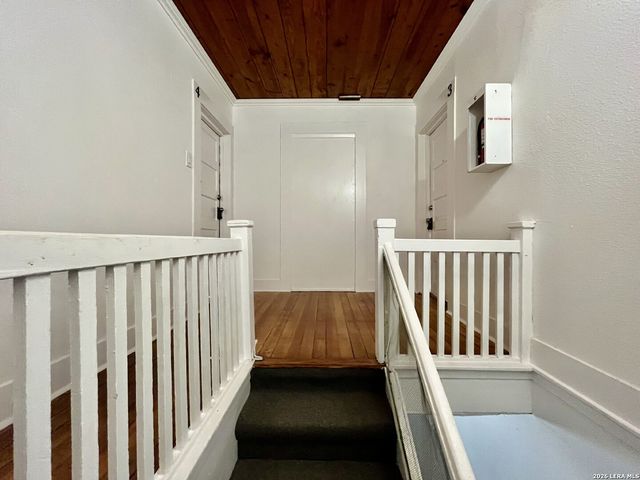 827 Steves Ave Apt 4, San Antonio, TX 78210