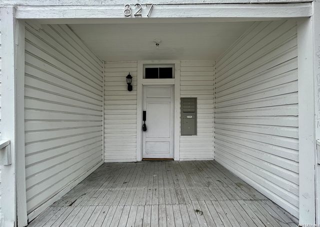 827 Steves Ave Apt 4, San Antonio, TX 78210