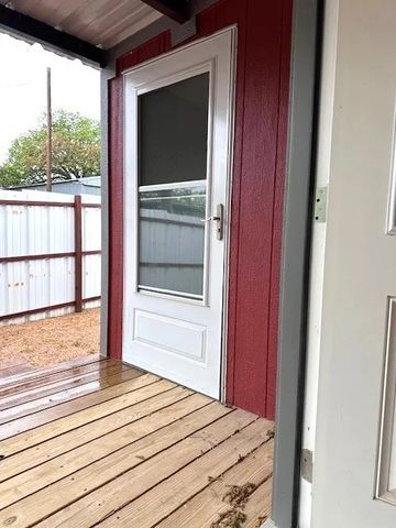 5280 Atwell Lane A, Denton, TX 76208
