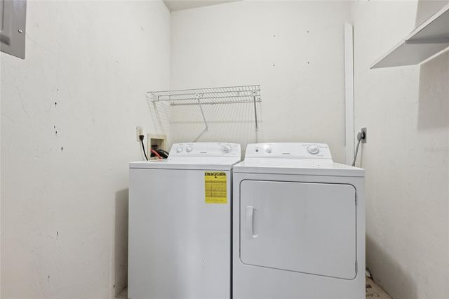 852 SW 58TH TERRACE, Gainesville, FL 32607