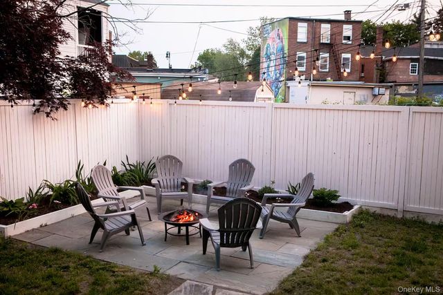 34 E Saint James Street, Kingston, NY 12401