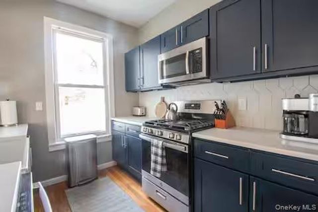 34 E Saint James Street, Kingston, NY 12401