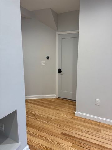 18 Reed Street 1, Arlington, MA 02476