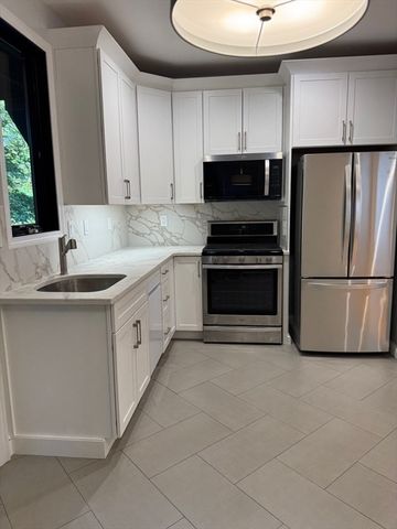 18 Reed Street 1, Arlington, MA 02476