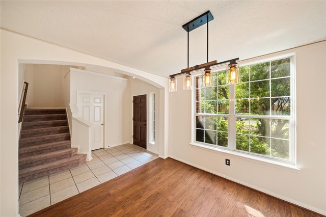 10 Orchid Grove Place, The Woodlands, TX 77385