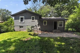 4131 E Vineyard Road, Kansas City, MO 64130
