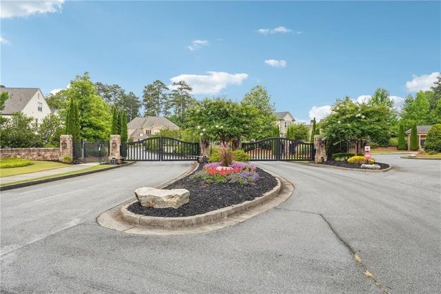 5053 Dinant Drive, Alpharetta, GA 30022