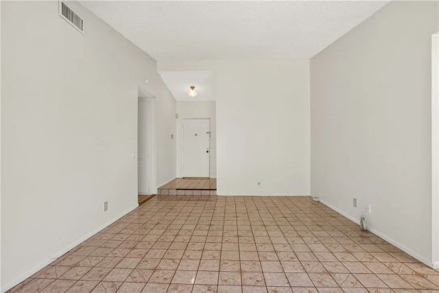 127 E Juanita, Glendora, CA 91740