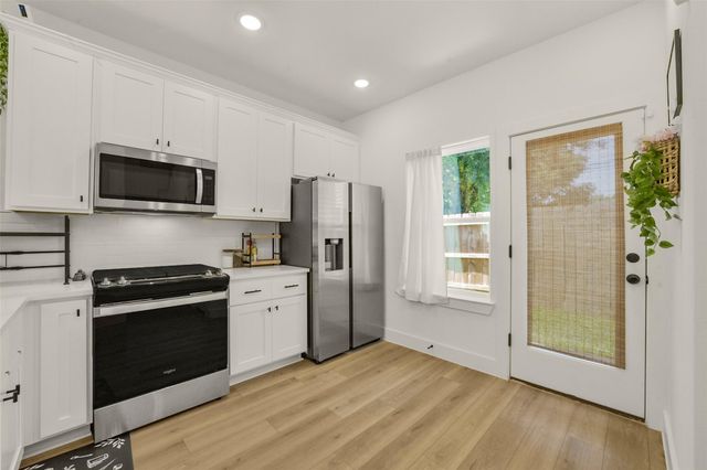 9525 Beckley Street, Houston, TX 77088