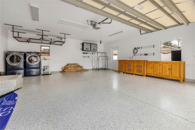 506 YUPON AVENUE, New Smyrna Beach, FL 32169