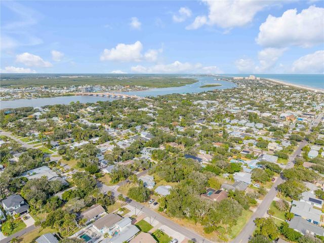 506 YUPON AVENUE, New Smyrna Beach, FL 32169