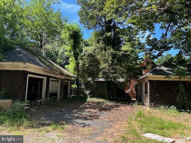 605 UPLAND RD, Pikesville, MD 21208