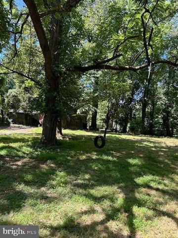 605 UPLAND RD, Pikesville, MD 21208