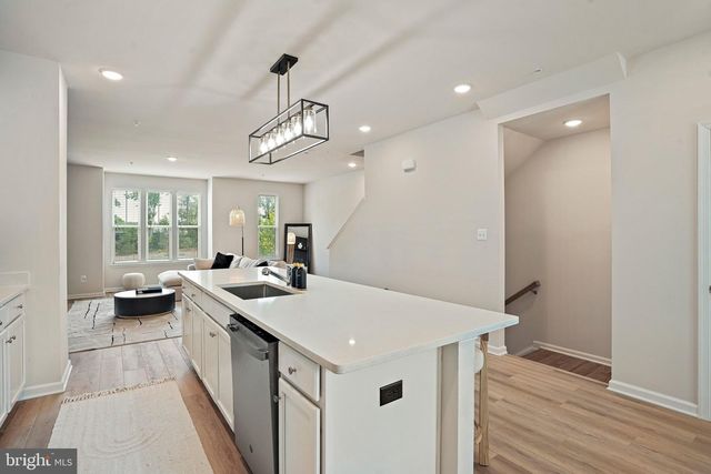 3443 CARNABY ST, Hyattsville, MD 20782