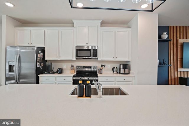 3443 CARNABY ST, Hyattsville, MD 20782