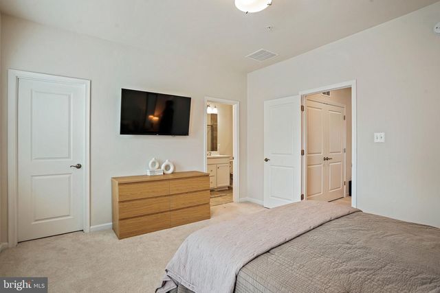 3443 CARNABY ST, Hyattsville, MD 20782