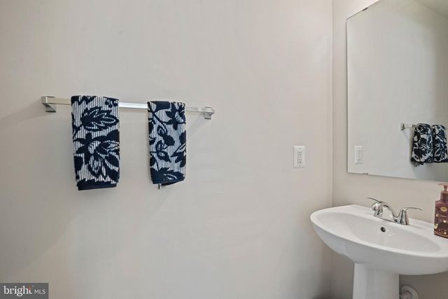 3443 CARNABY ST, Hyattsville, MD 20782