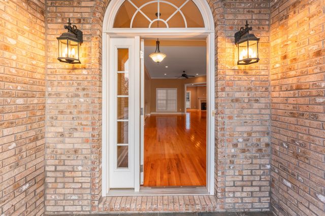 657 Pickney Rd, Winchester, TN 37398