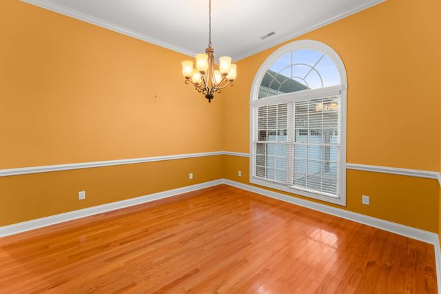 657 Pickney Rd, Winchester, TN 37398