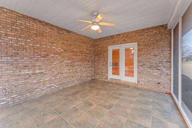 657 Pickney Rd, Winchester, TN 37398