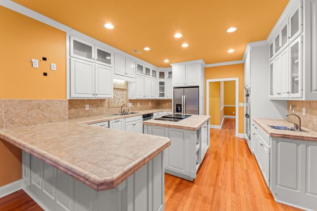 657 Pickney Rd, Winchester, TN 37398