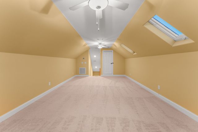 657 Pickney Rd, Winchester, TN 37398