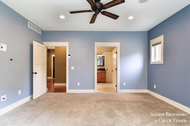 2975 Bird Avenue Ne, Grand Rapids Twp, MI 49525