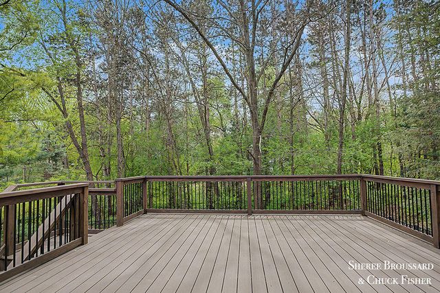 2975 Bird Avenue Ne, Grand Rapids Twp, MI 49525