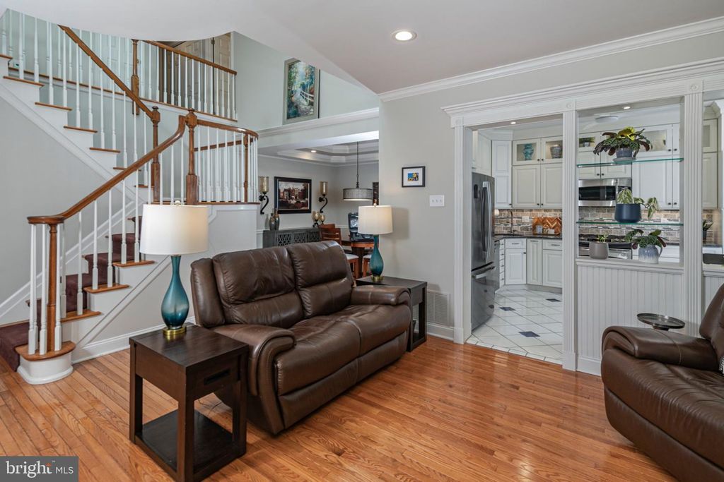 44 ROCK CREEK WOODS DR, LAMBERTVILLE, NJ 08530 — photo 2