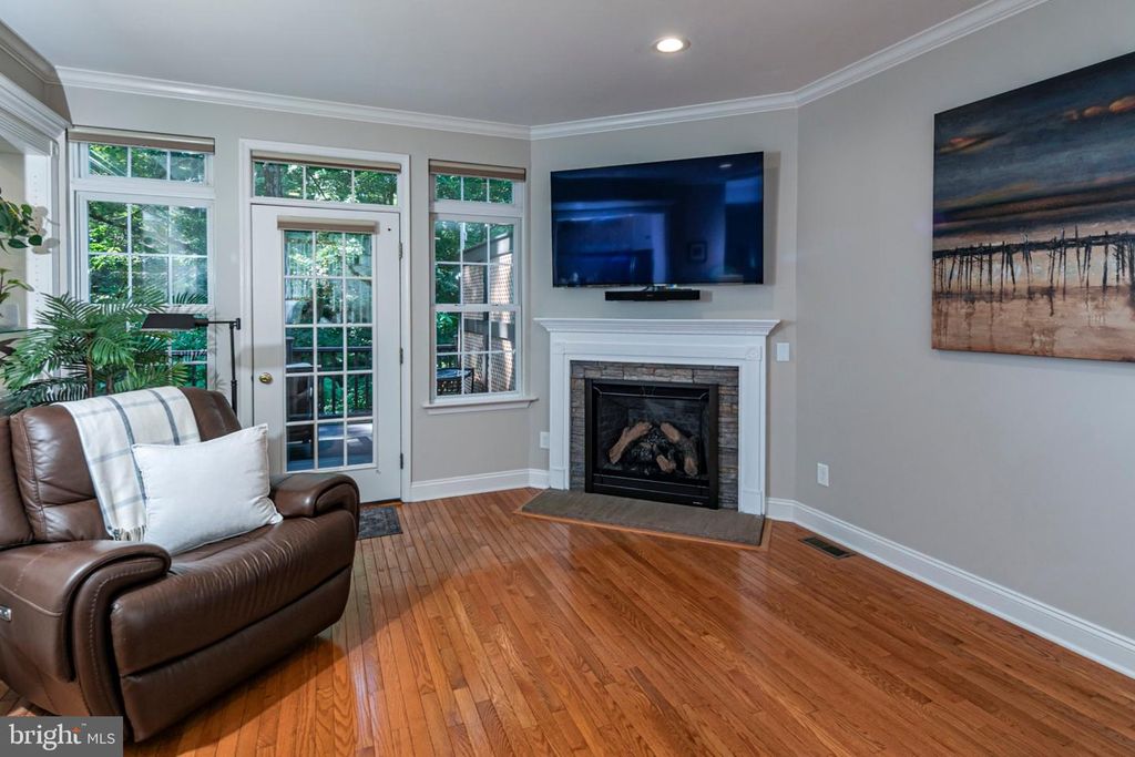 44 ROCK CREEK WOODS DR, LAMBERTVILLE, NJ 08530 — photo 5