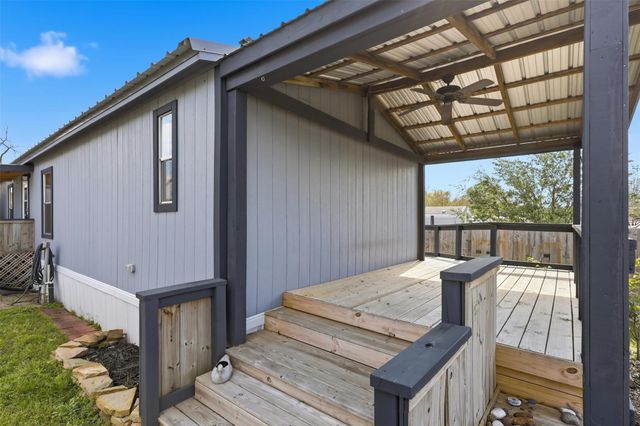 13236 Enchanted Vista, Willis, TX 77318