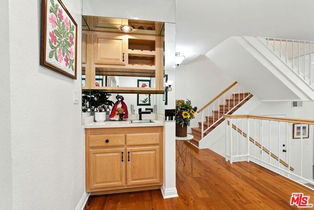 9000 Vanalden Avenue 197, Northridge, CA 91324