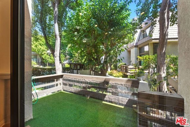 9000 Vanalden Avenue 197, Northridge, CA 91324