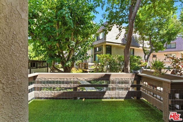 9000 Vanalden Avenue 197, Northridge, CA 91324