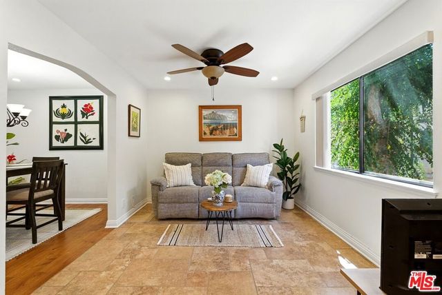 9000 Vanalden Avenue 197, Northridge, CA 91324