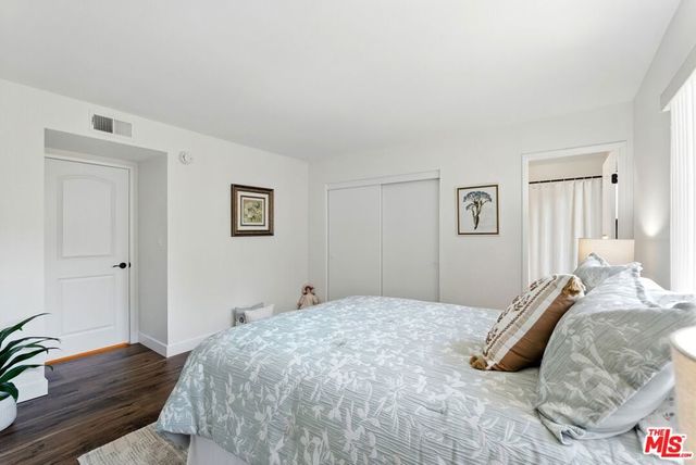 9000 Vanalden Avenue 197, Northridge, CA 91324