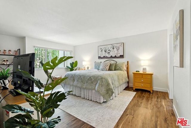 9000 Vanalden Avenue 197, Northridge, CA 91324