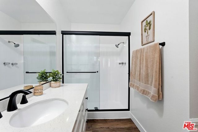 9000 Vanalden Avenue 197, Northridge, CA 91324