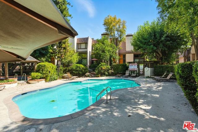 9000 Vanalden Avenue 197, Northridge, CA 91324