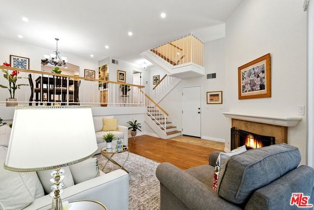 9000 Vanalden Avenue 197, Northridge, CA 91324