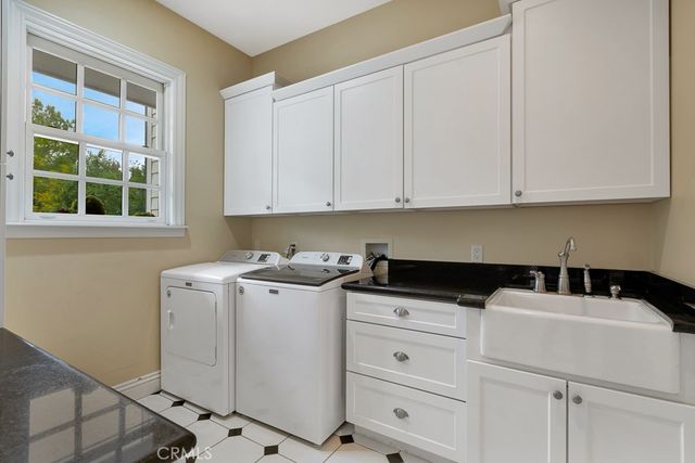 10955 Winnetka Avenue, Chatsworth, CA 91311