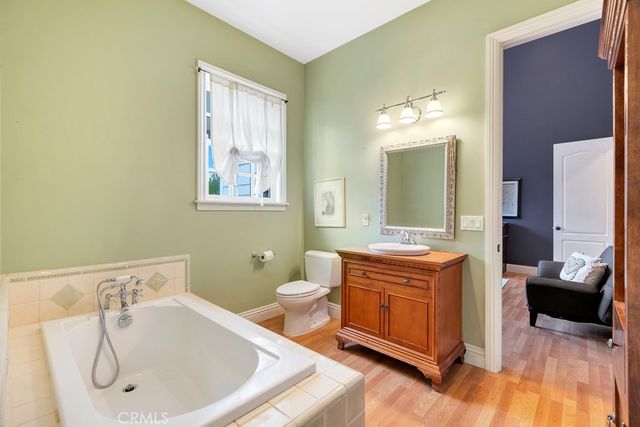 10955 Winnetka Avenue, Chatsworth, CA 91311
