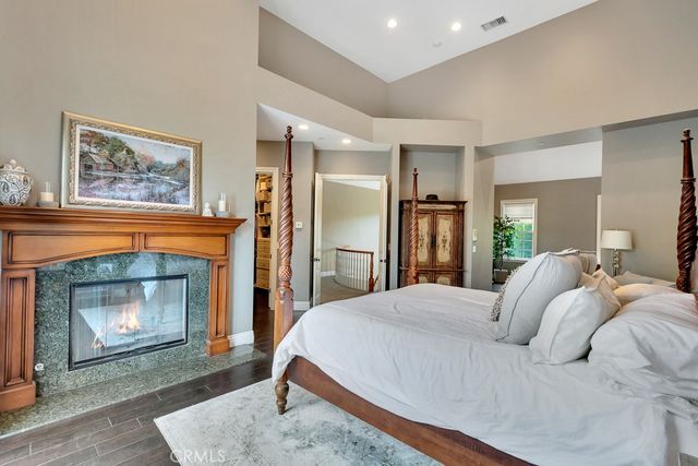10955 Winnetka Avenue, Chatsworth, CA 91311