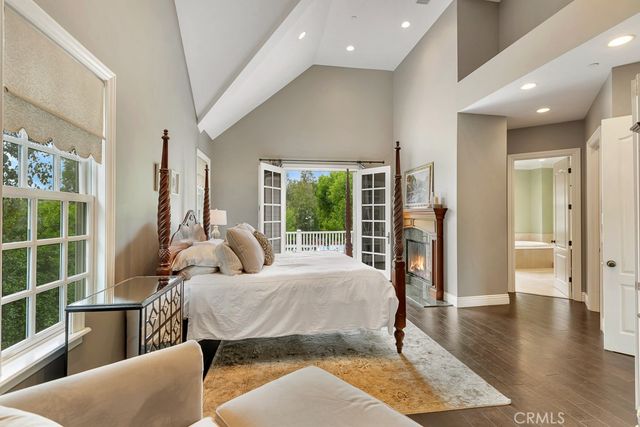 10955 Winnetka Avenue, Chatsworth, CA 91311