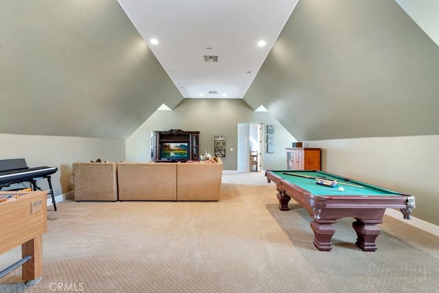 10955 Winnetka Avenue, Chatsworth, CA 91311