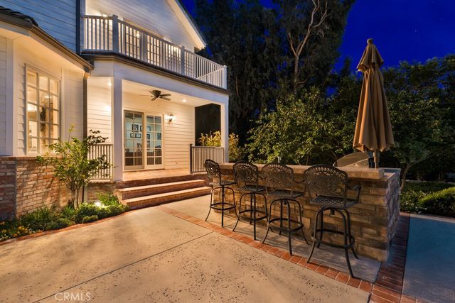 10955 Winnetka Avenue, Chatsworth, CA 91311