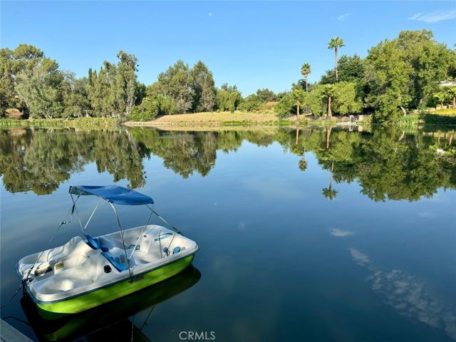10955 Winnetka Avenue, Chatsworth, CA 91311