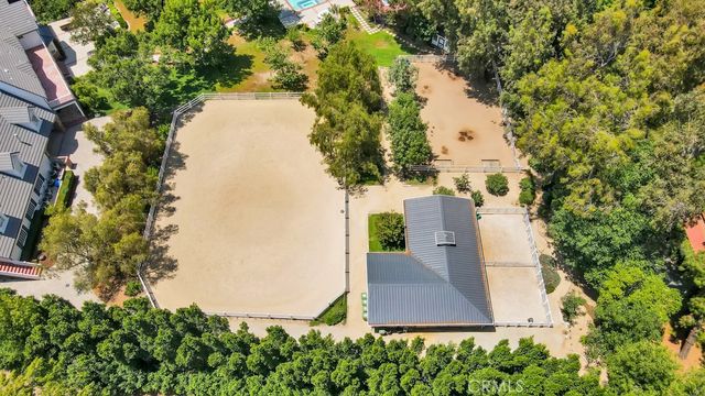 10955 Winnetka Avenue, Chatsworth, CA 91311
