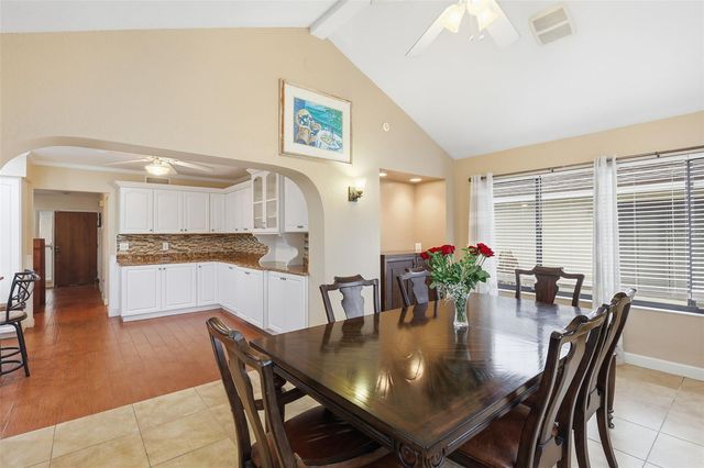 117 MEADOWBROOK CIRCLE, Daytona Beach, FL 32114